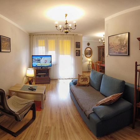 Cozy Apartment In Tarnow Exterior photo