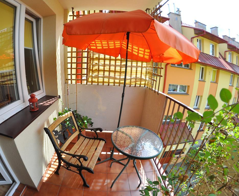 Cozy Apartment In Tarnow Exterior photo